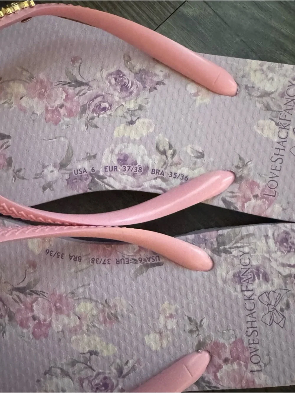 Havaianas worn once